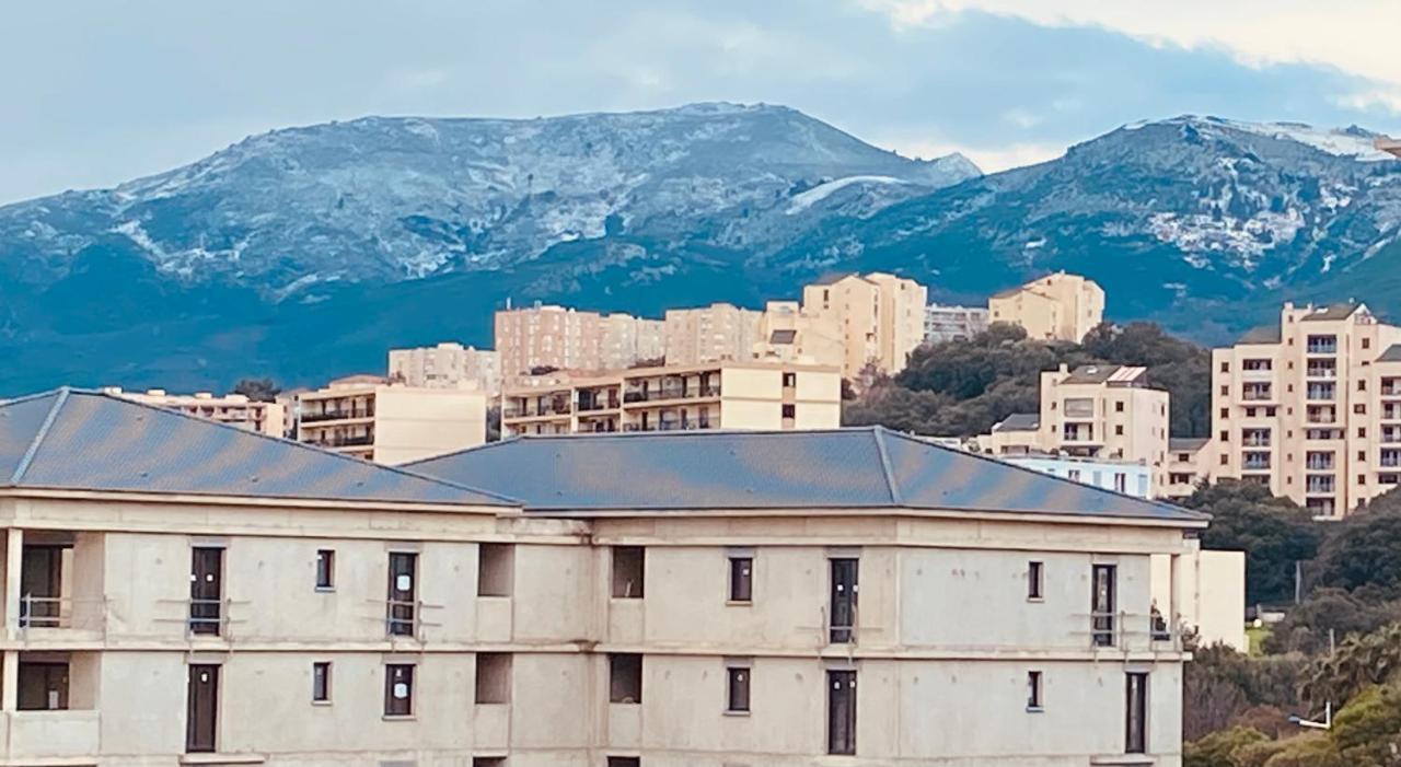Location Chambre Avec Salle De Bain Et Partie Commune Sea View & Mountain View Renting 1 Of 3 Bedrooms With Shared Common Space 3 Bdrm Apt Not 1 Bdrm Plus Clime Ou Ac Bastiya Dış mekan fotoğraf